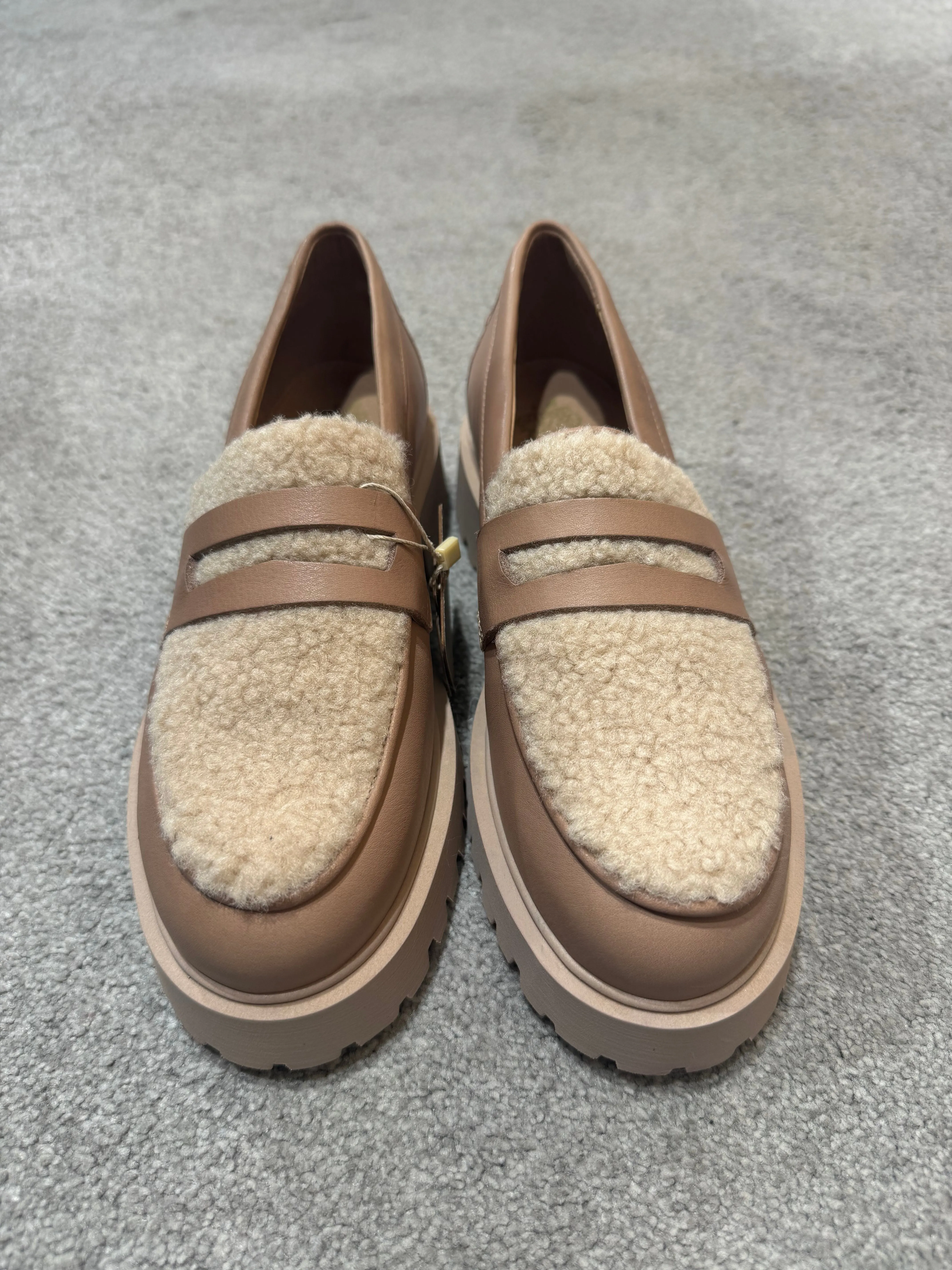 APPLE OF EDEN Cappuccino Fluffy Loafers