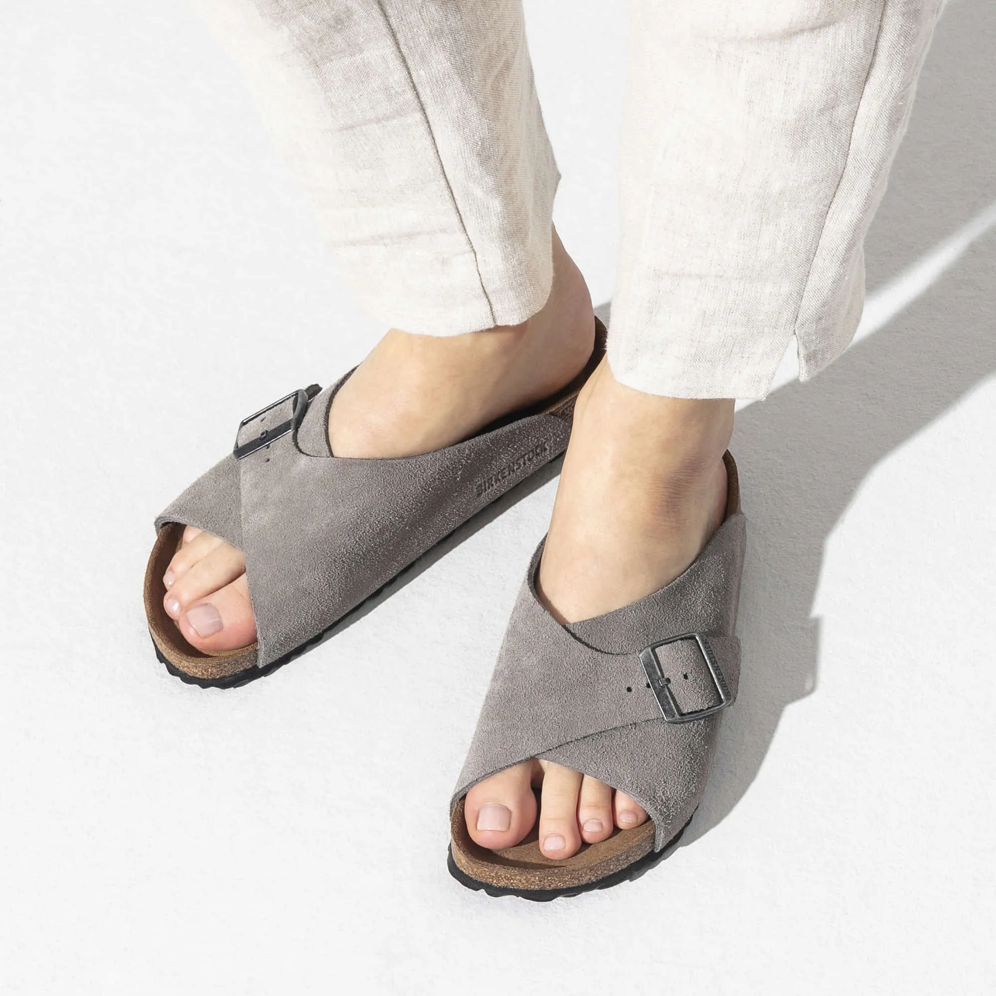 Arosa Soft Footbed Suede Leather