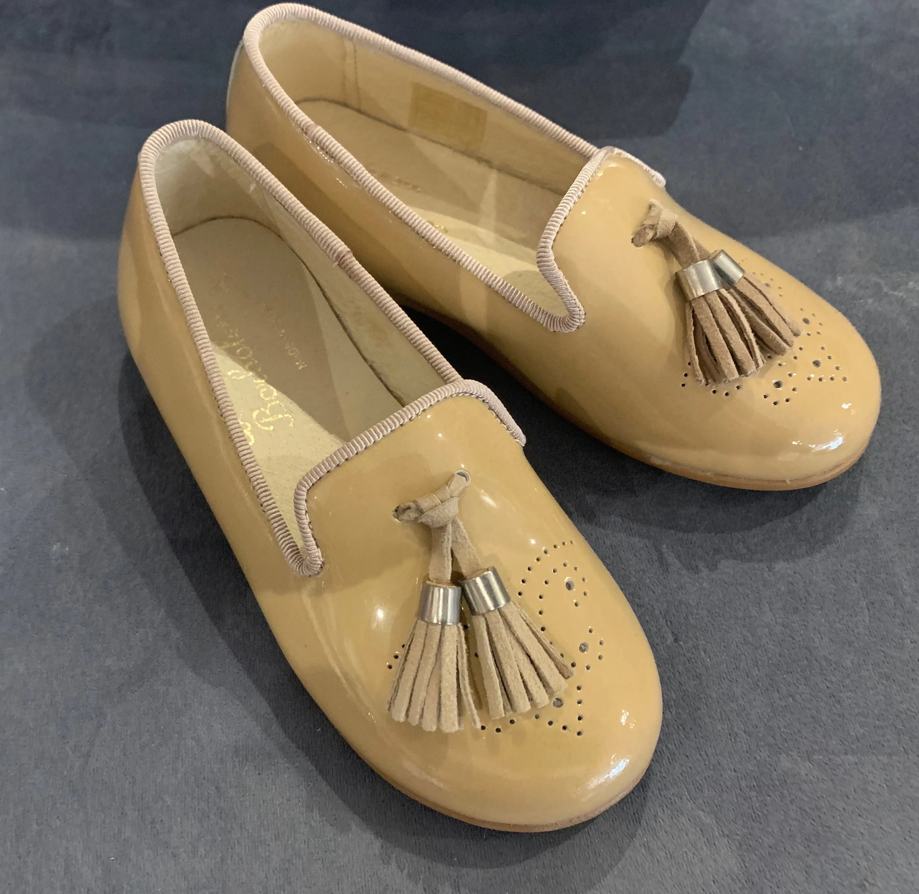 Clearance Camel Girls Patent  Loafers