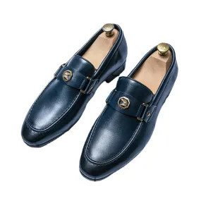 Cross-border plus size business dress loafers Korean men's solid color leather shoes fashion office set foot lazy shoes men.