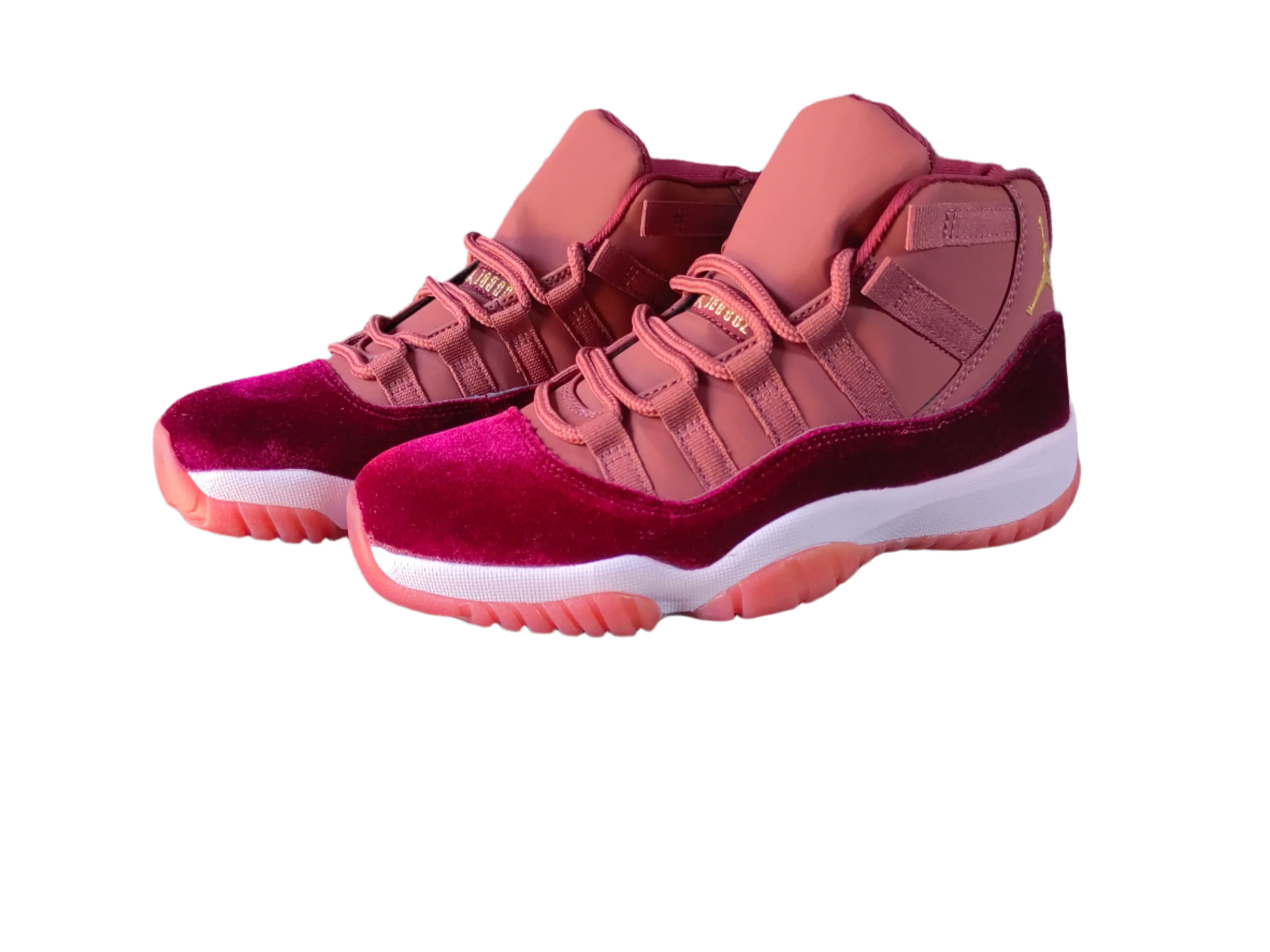 JORDAN 11 “Heiress”