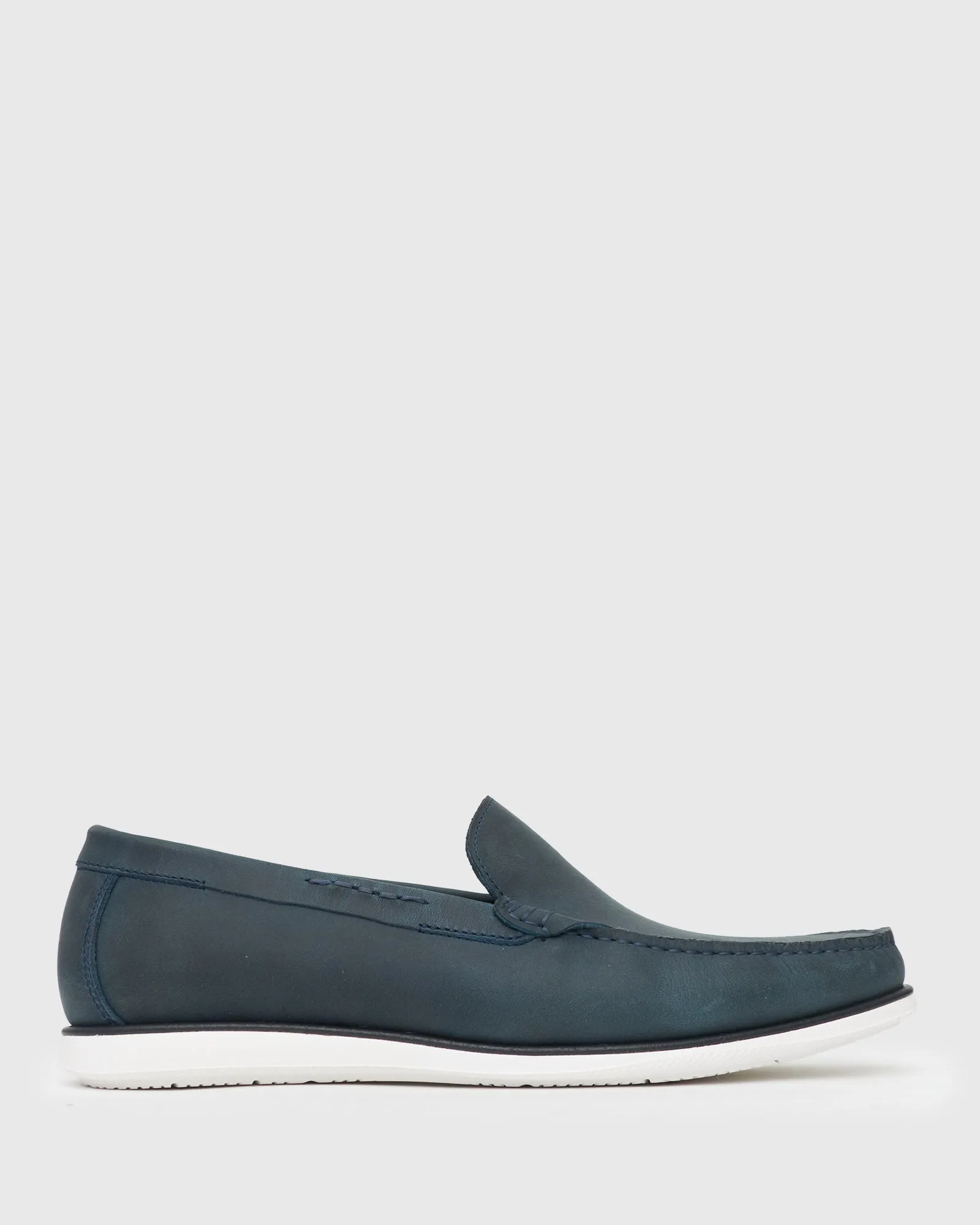 NICOLAS Plain Toe Leather Loafers