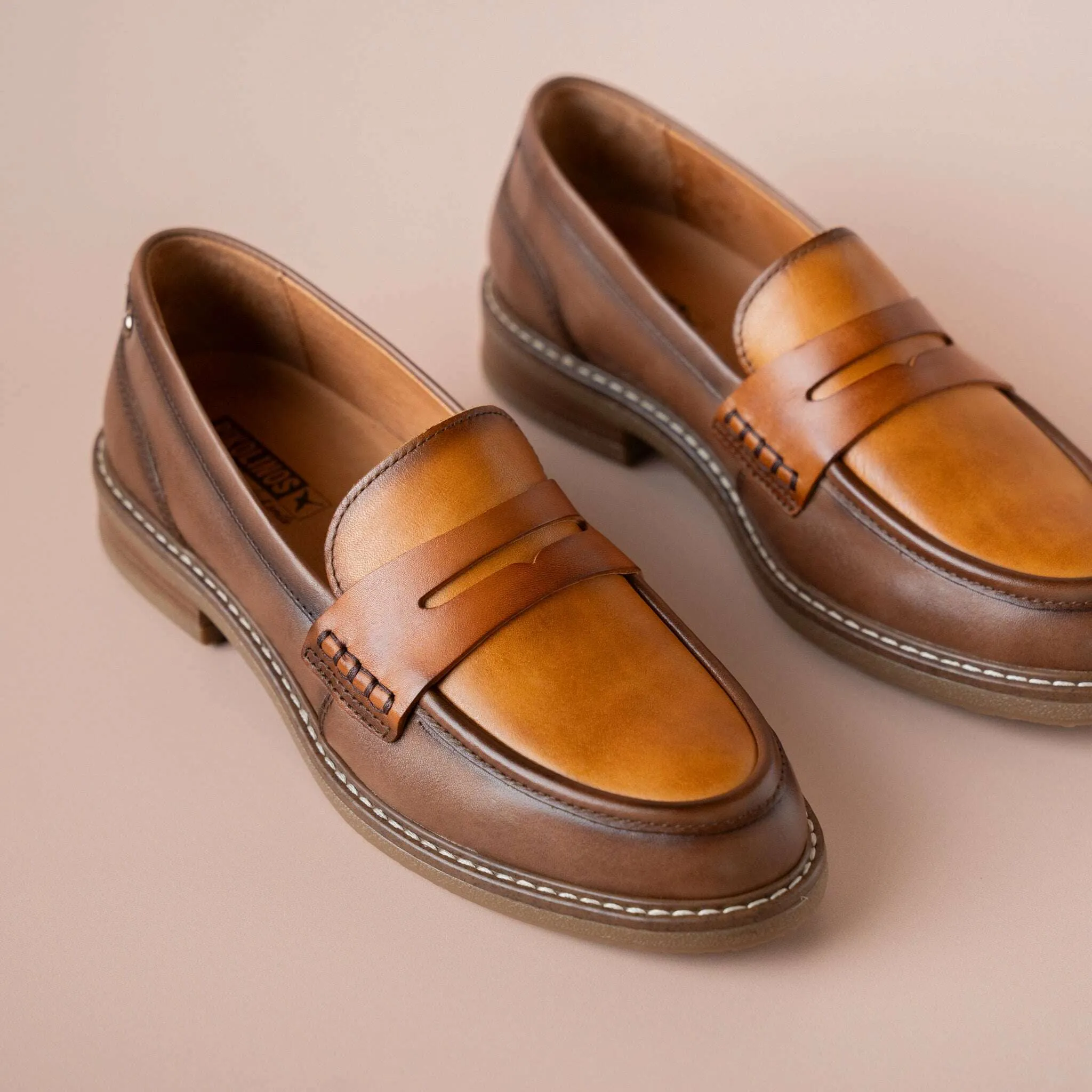 Pikolinos - Aldaya Loafer in Tan Combo