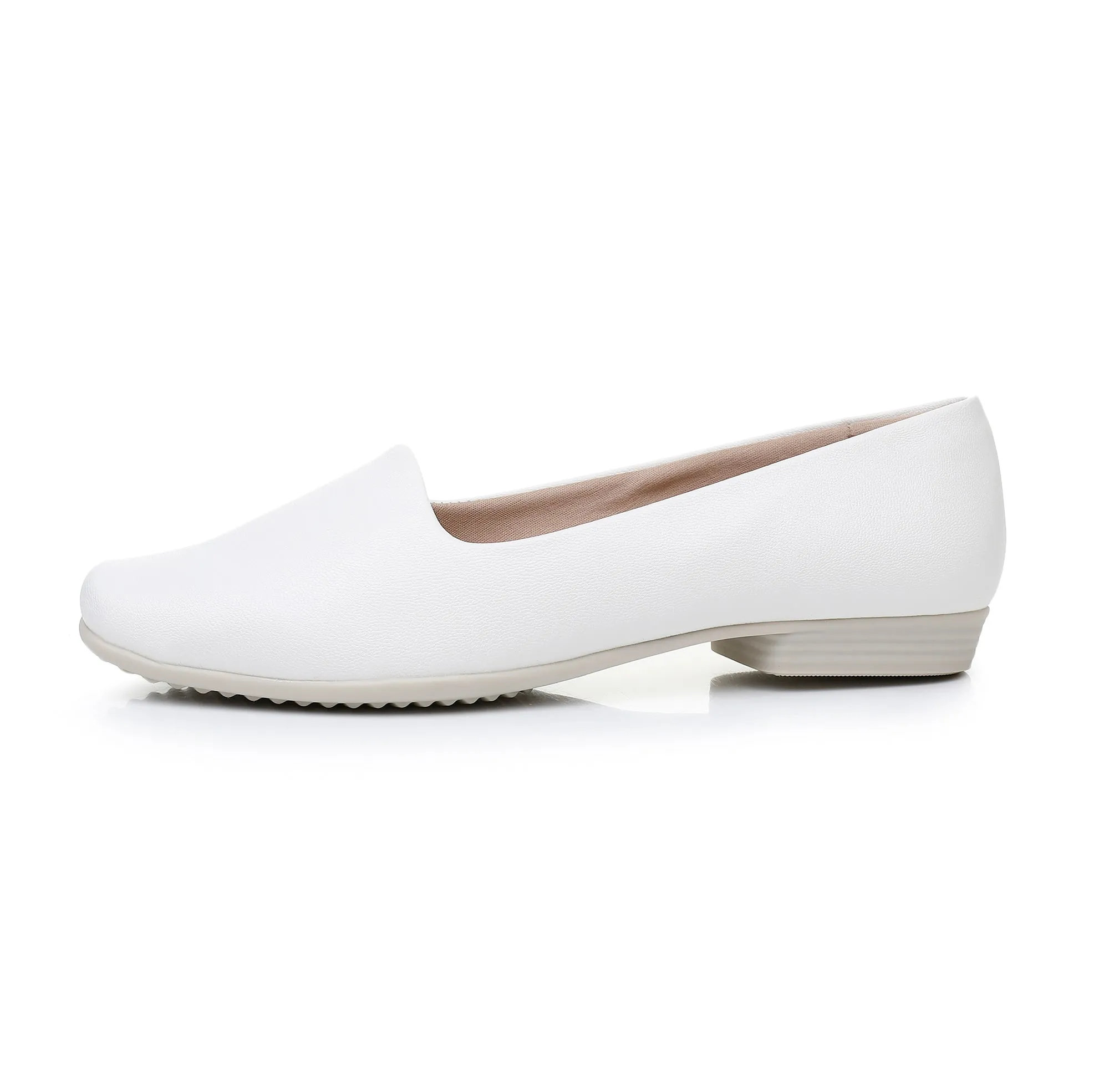 "Graceful Comfort with White Ballet Flat Shoes" (250.132)