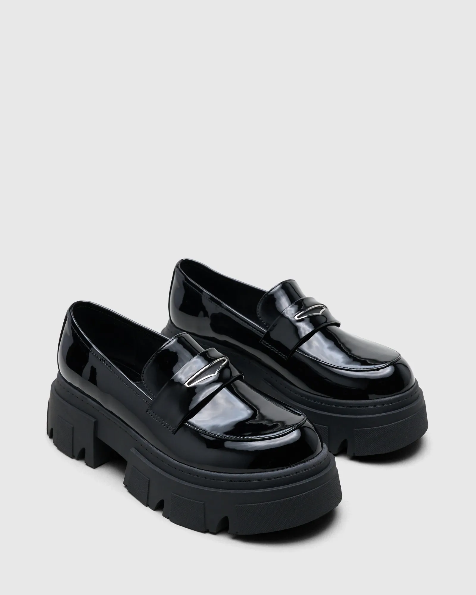 Tyga Loafers Black Patent