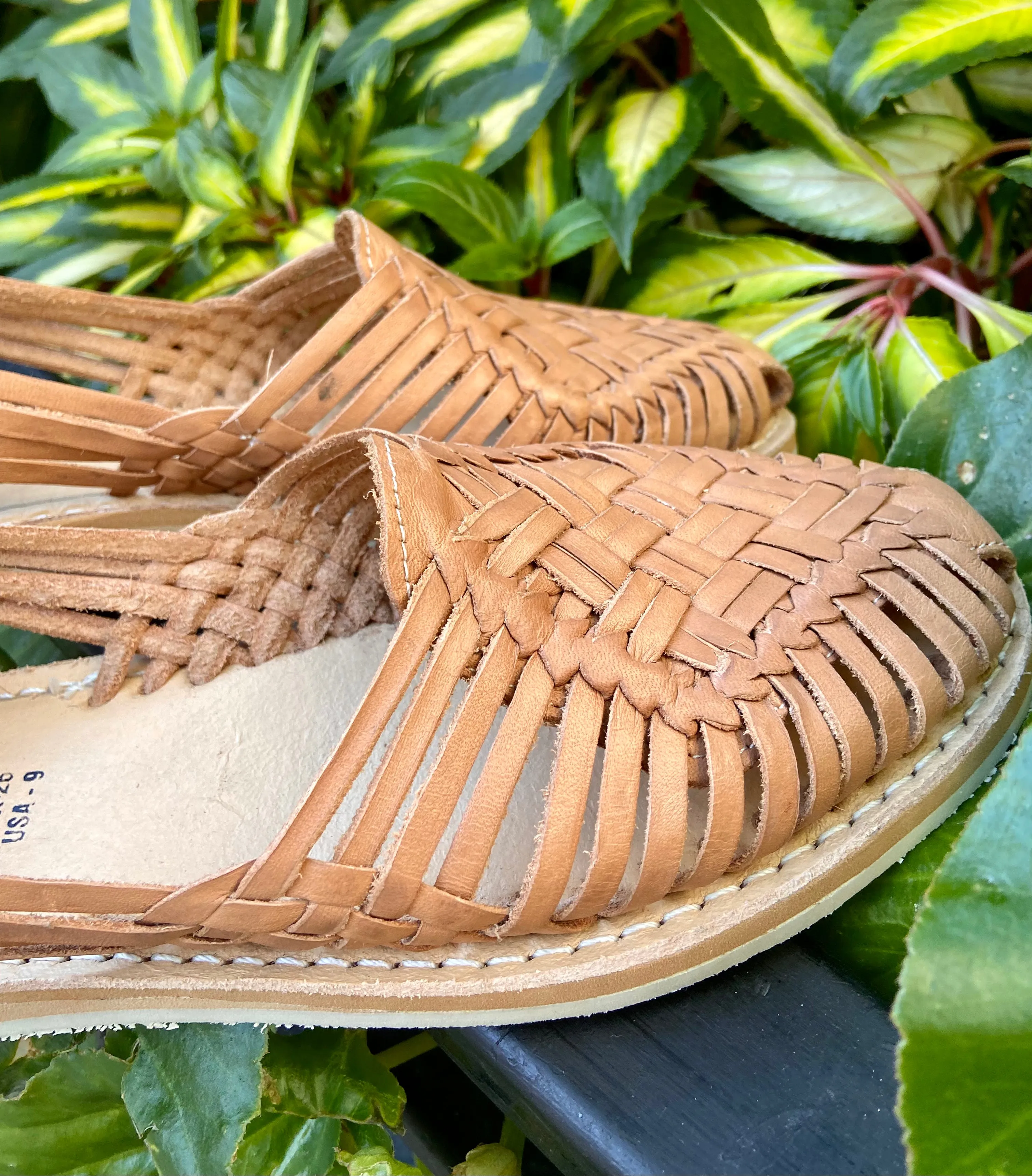 Women’s Mexican Huarache Sandals -- Natural Leather